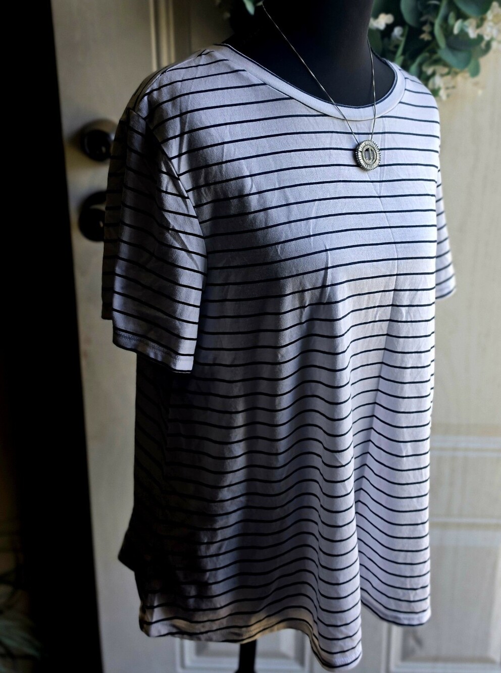 Old Navy Active Striped Crewneck Top